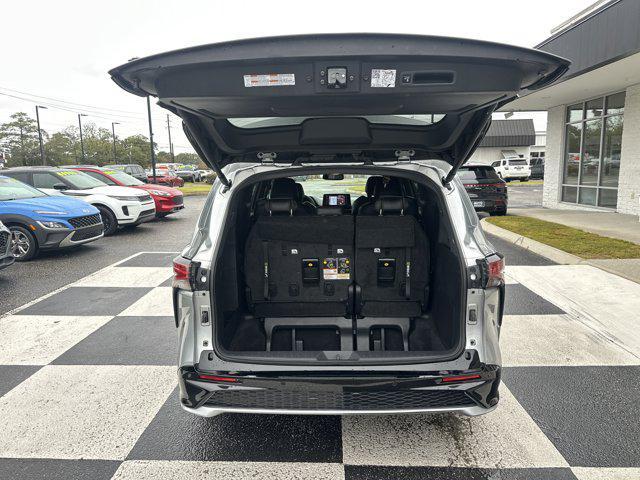 used 2023 Toyota Sienna car, priced at $42,990