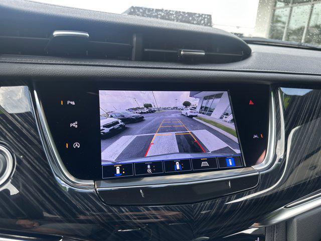 used 2025 Cadillac XT6 car, priced at $47,990