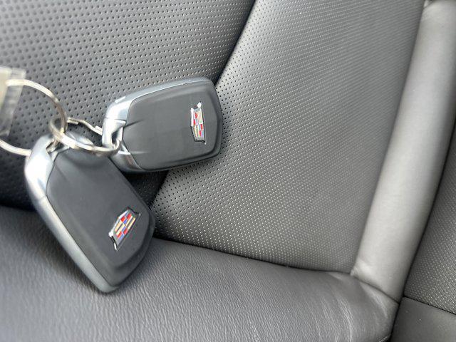 used 2025 Cadillac XT6 car, priced at $47,990