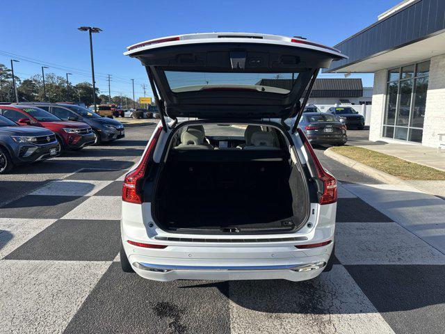 used 2022 Volvo XC60 car, priced at $30,990