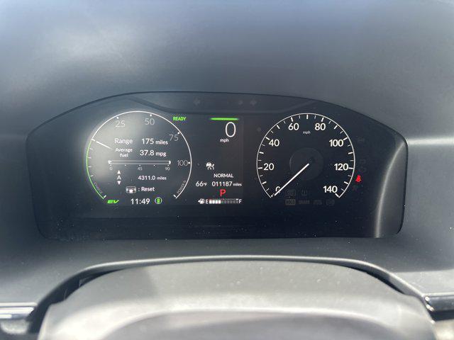 used 2025 Honda CR-V Hybrid car, priced at $32,990