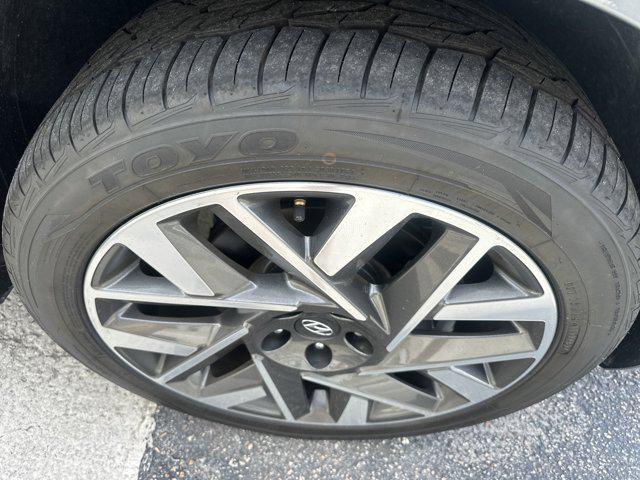 used 2022 Hyundai Santa Fe car, priced at $27,990