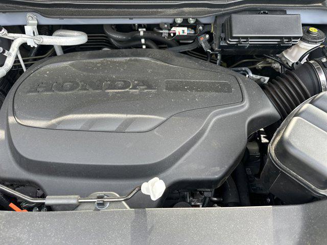 used 2022 Honda Pilot car, priced at $32,990