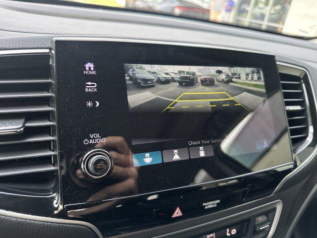 used 2022 Honda Pilot car, priced at $32,990