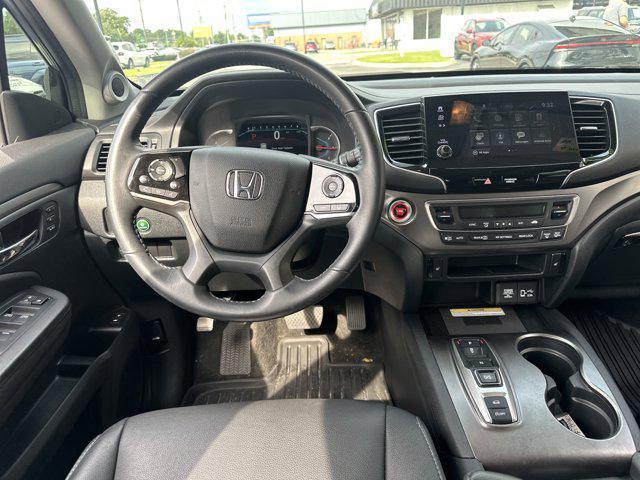 used 2022 Honda Pilot car, priced at $32,990