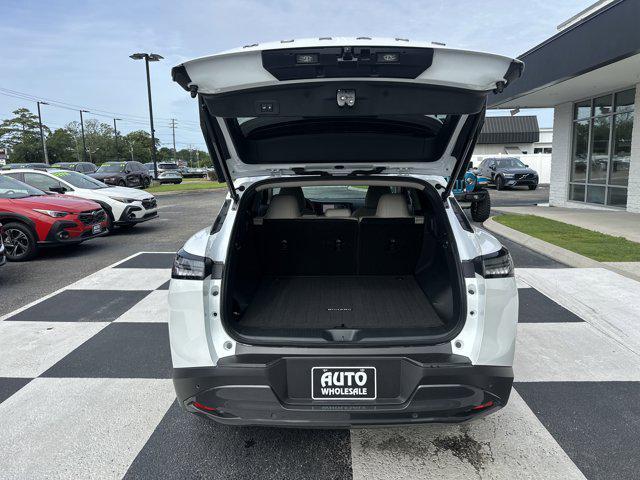 used 2025 Nissan Murano car, priced at $38,990