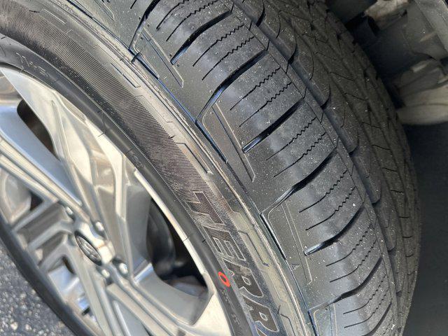 used 2022 Hyundai Santa Fe car, priced at $23,990
