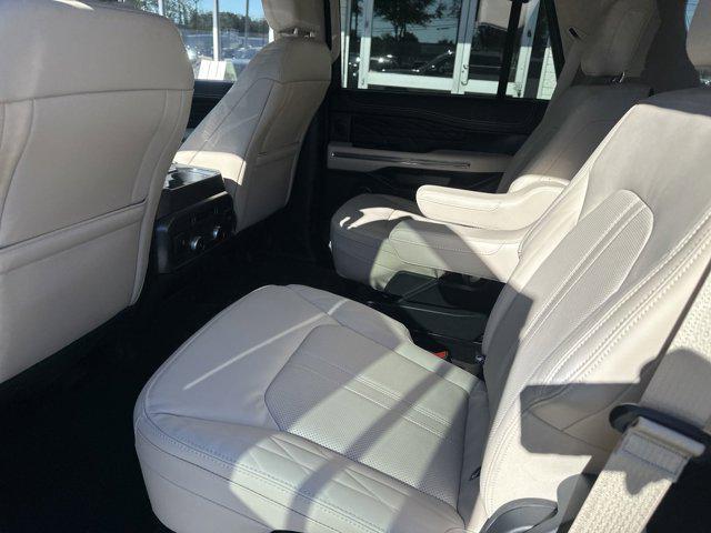 used 2024 Ford Expedition car, priced at $70,990