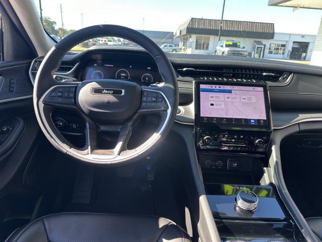 used 2023 Jeep Grand Cherokee car, priced at $29,990