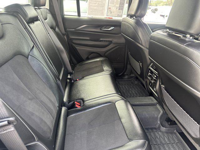 used 2024 Jeep Grand Cherokee car, priced at $31,990