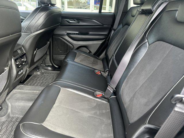 used 2024 Jeep Grand Cherokee car, priced at $31,990