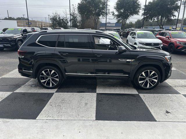 used 2024 Volkswagen Atlas car, priced at $44,990