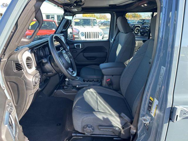 used 2024 Jeep Gladiator car, priced at $37,995