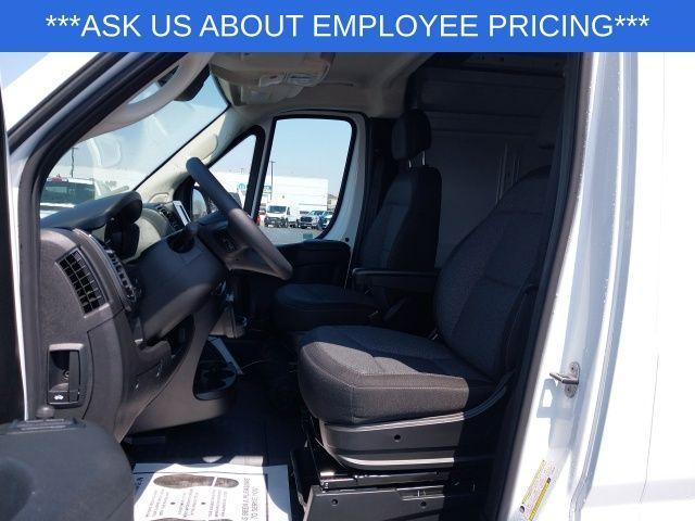 new 2025 Ram ProMaster 3500 car, priced at $51,605