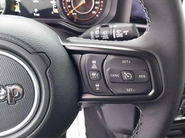 new 2025 Jeep Wrangler car, priced at $43,175
