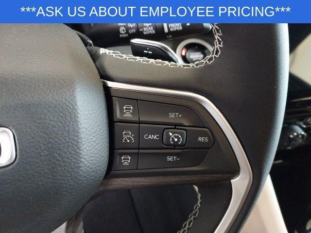 new 2025 Jeep Grand Cherokee L car, priced at $44,015