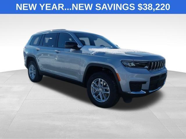 new 2025 Jeep Grand Cherokee L car, priced at $38,220