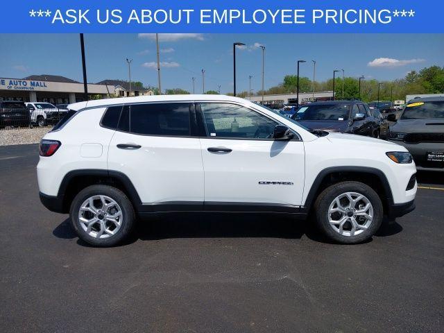 new 2025 Jeep Compass car, priced at $25,695