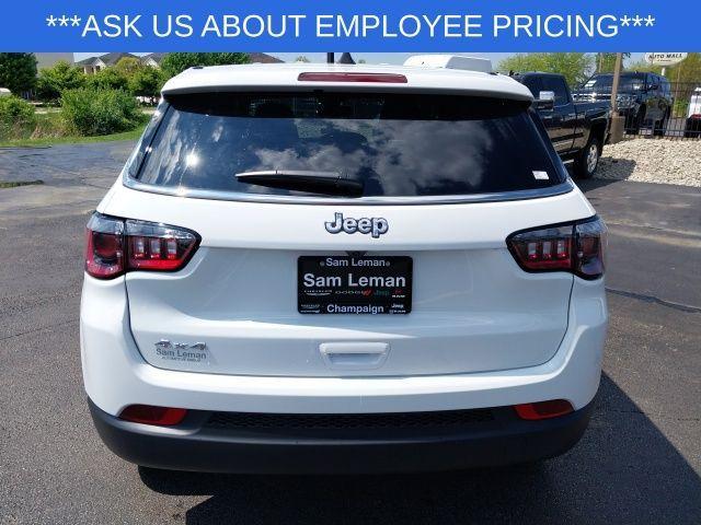 new 2025 Jeep Compass car, priced at $25,695