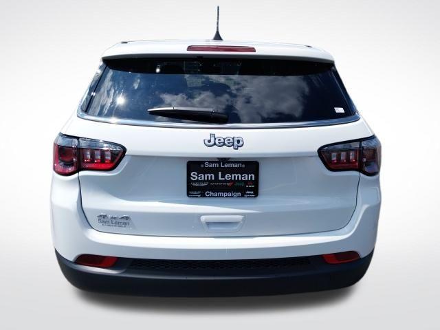 new 2025 Jeep Compass car, priced at $25,495