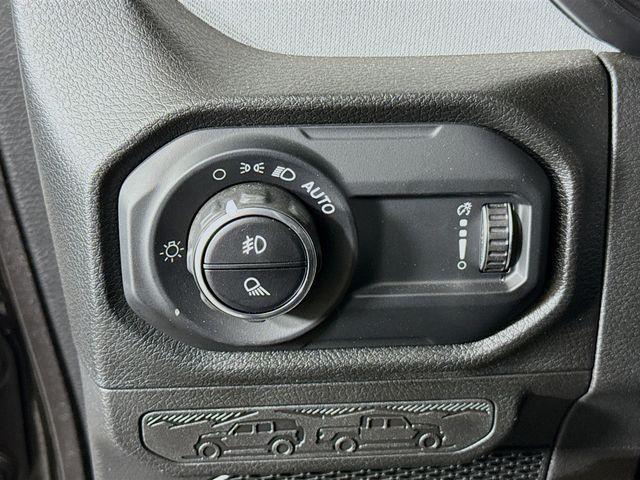 used 2024 Jeep Gladiator car, priced at $38,974