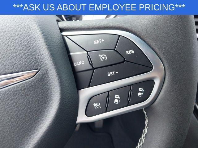 new 2025 Chrysler Pacifica car, priced at $39,940