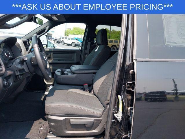 new 2025 Ram 2500 car, priced at $62,080