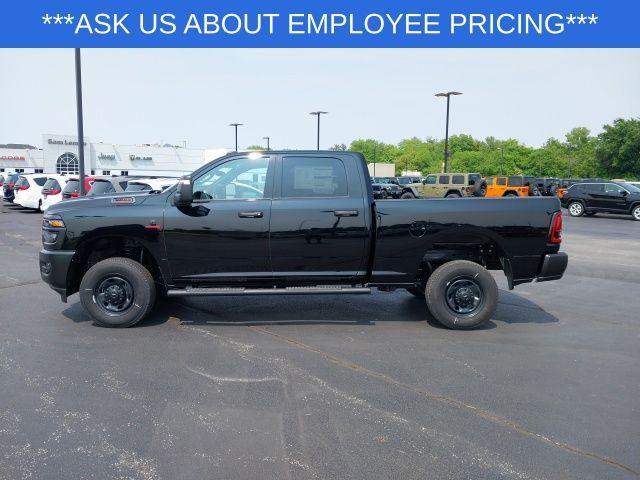 new 2025 Ram 2500 car, priced at $62,080
