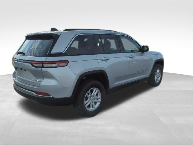 used 2023 Jeep Grand Cherokee car, priced at $29,500