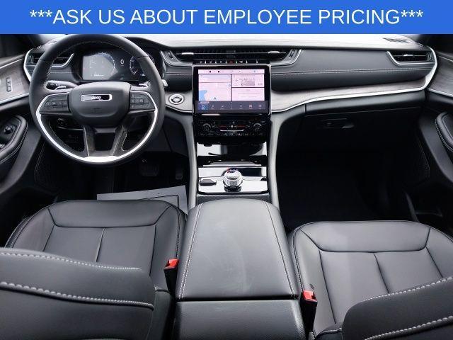 new 2025 Jeep Grand Cherokee L car, priced at $46,740
