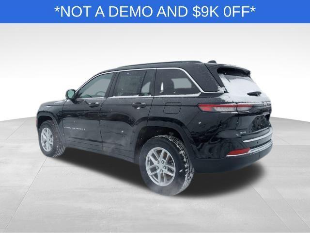 new 2025 Jeep Grand Cherokee car, priced at $35,965
