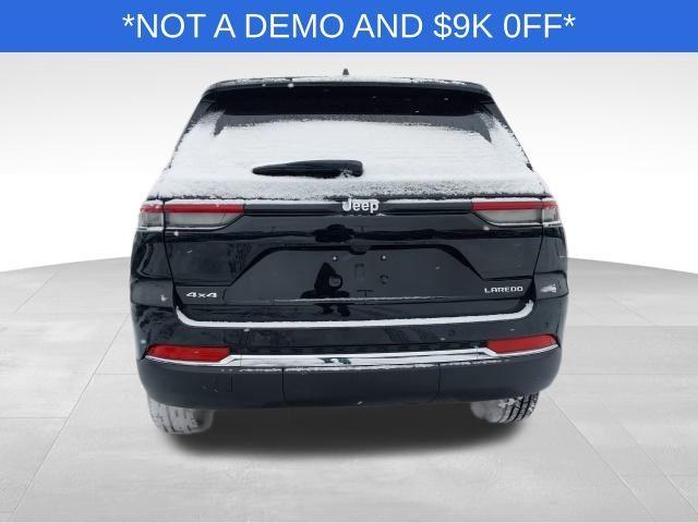 new 2025 Jeep Grand Cherokee car, priced at $35,965