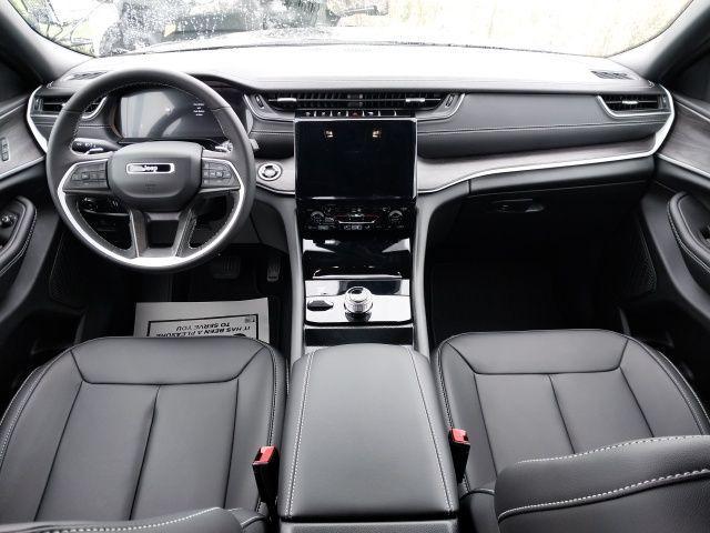 new 2025 Jeep Grand Cherokee L car, priced at $44,720