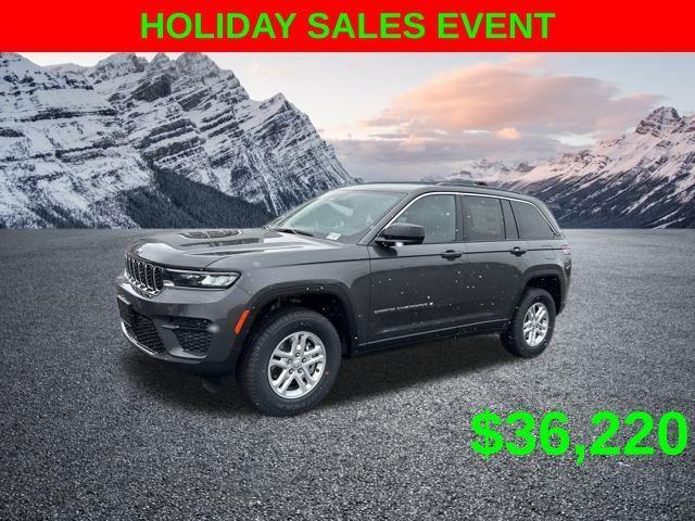 new 2025 Jeep Grand Cherokee car, priced at $36,220