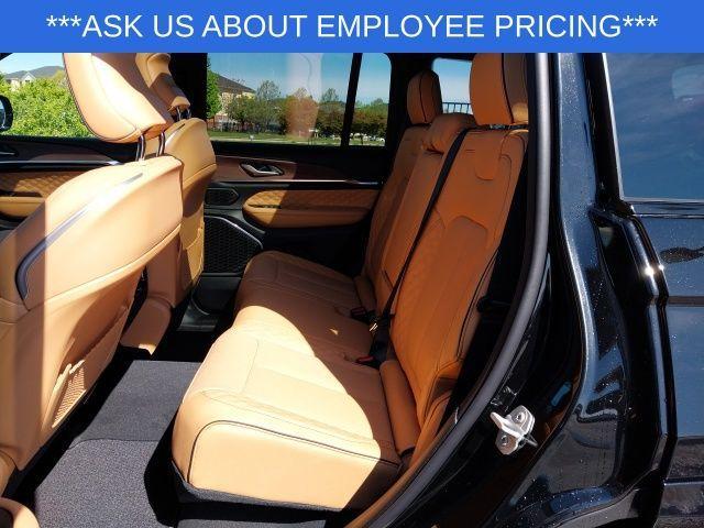 new 2025 Jeep Grand Cherokee car, priced at $56,675