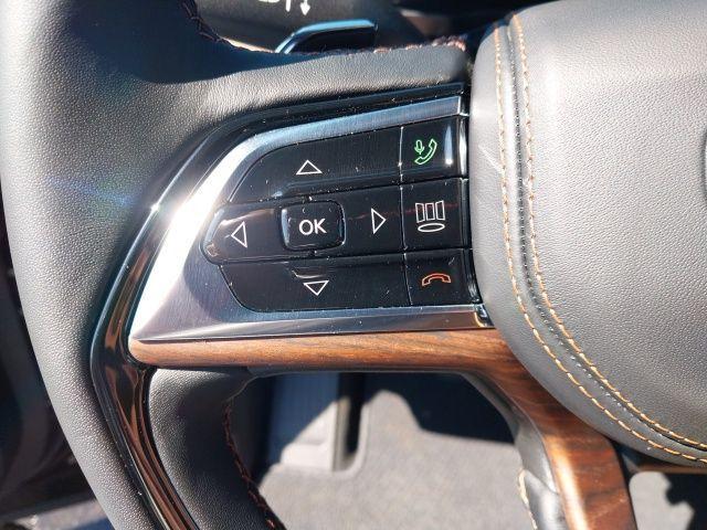 new 2025 Jeep Grand Cherokee car, priced at $56,675