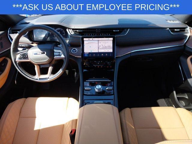 new 2025 Jeep Grand Cherokee car, priced at $56,675