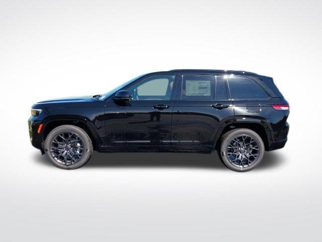 new 2025 Jeep Grand Cherokee car, priced at $56,675