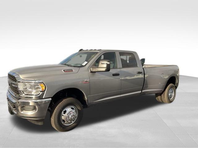 new 2024 Ram 3500 car, priced at $61,735