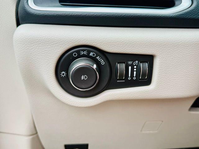 used 2022 Chrysler Pacifica car, priced at $23,250