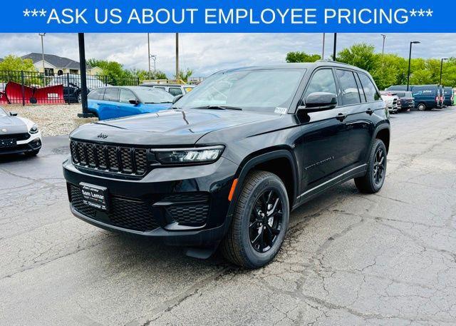 new 2025 Jeep Grand Cherokee car, priced at $37,030