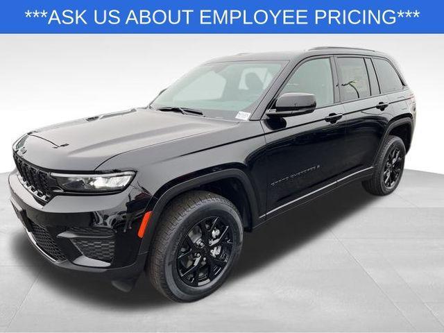 new 2025 Jeep Grand Cherokee car, priced at $40,030