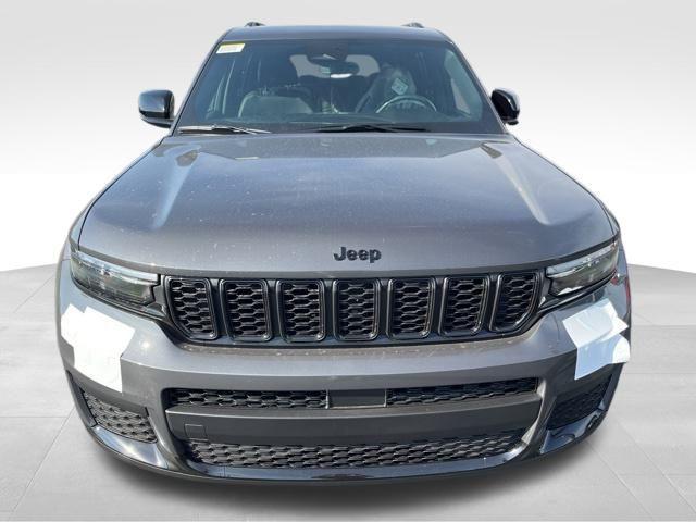 new 2025 Jeep Grand Cherokee L car, priced at $40,530