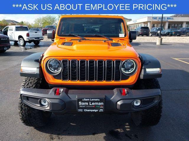 new 2025 Jeep Wrangler car, priced at $60,125