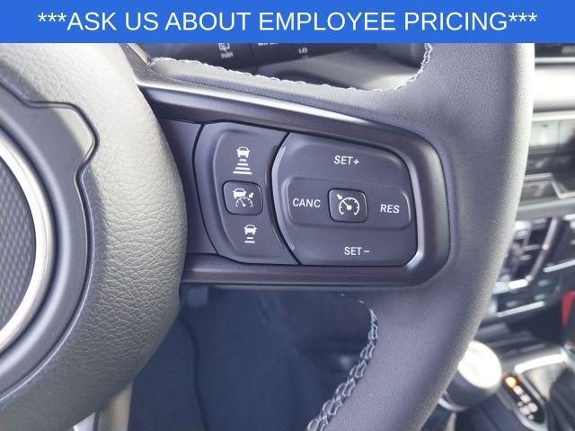 new 2025 Jeep Wrangler car, priced at $60,125