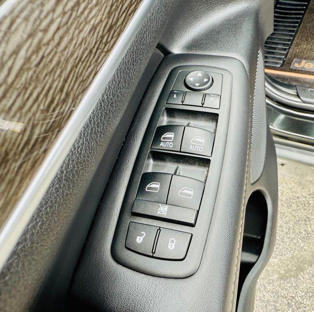 used 2011 Jeep Grand Cherokee car, priced at $8,745