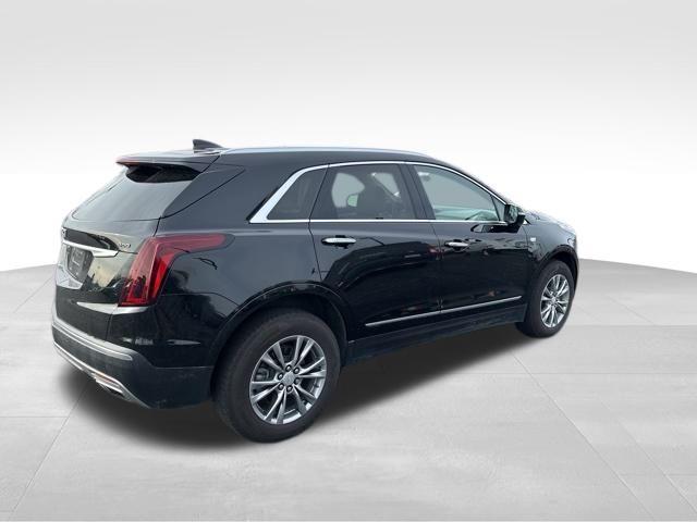 used 2022 Cadillac XT5 car, priced at $28,995