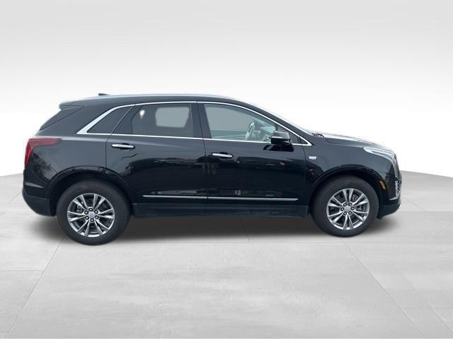 used 2022 Cadillac XT5 car, priced at $28,995