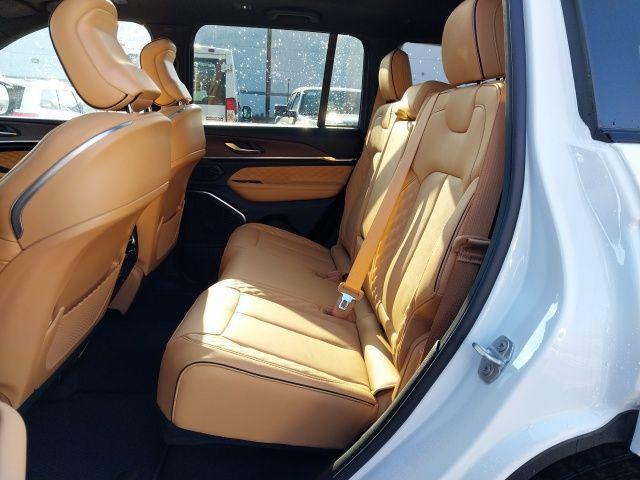 new 2025 Jeep Grand Cherokee car, priced at $56,080