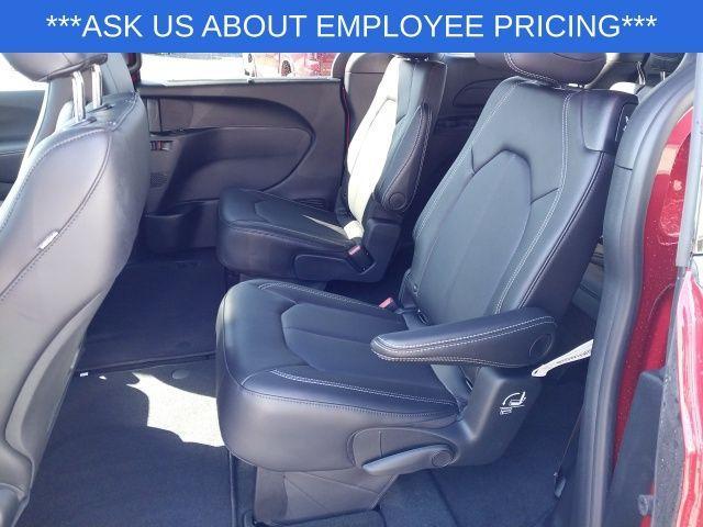 new 2025 Chrysler Pacifica car, priced at $42,915